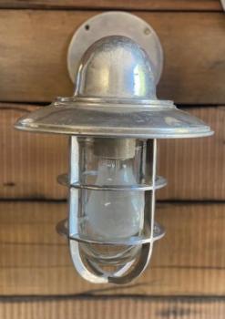 Lodní lampa B Lodní lampa B